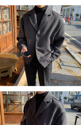 zip-up streetwear jacket, fall/winter fashion, men's streetwear fashion, trendy oversized fit, urban techwear design, modern 