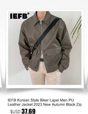 zip-up streetwear coat, 2025 outerwear trend, men's streetwear fashion, oversized urban jacket, high quality cold-weather coa