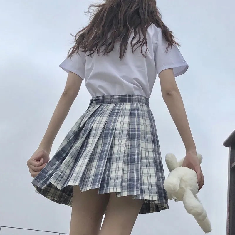 Jk Uniforms Gyaru School Uniform for Girl Student Pleated Skirt Uniform Set Women Short Sleeve Bow Tie Seifuku Japanese Style