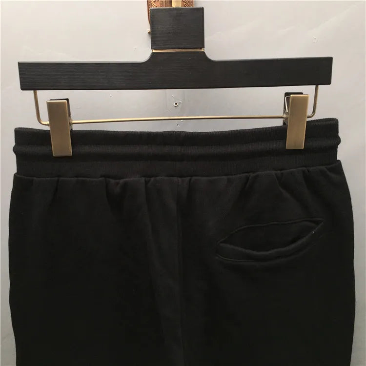high new novelty luxury men 2022 classic full metal rivets pockets comfortable cotton parkour sweat casual pants sweatpants d50 unique joggers style 4416