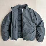 bold street bomber, high-street style, stylish modern outerwear, premium street look, trendsetting streetstyle