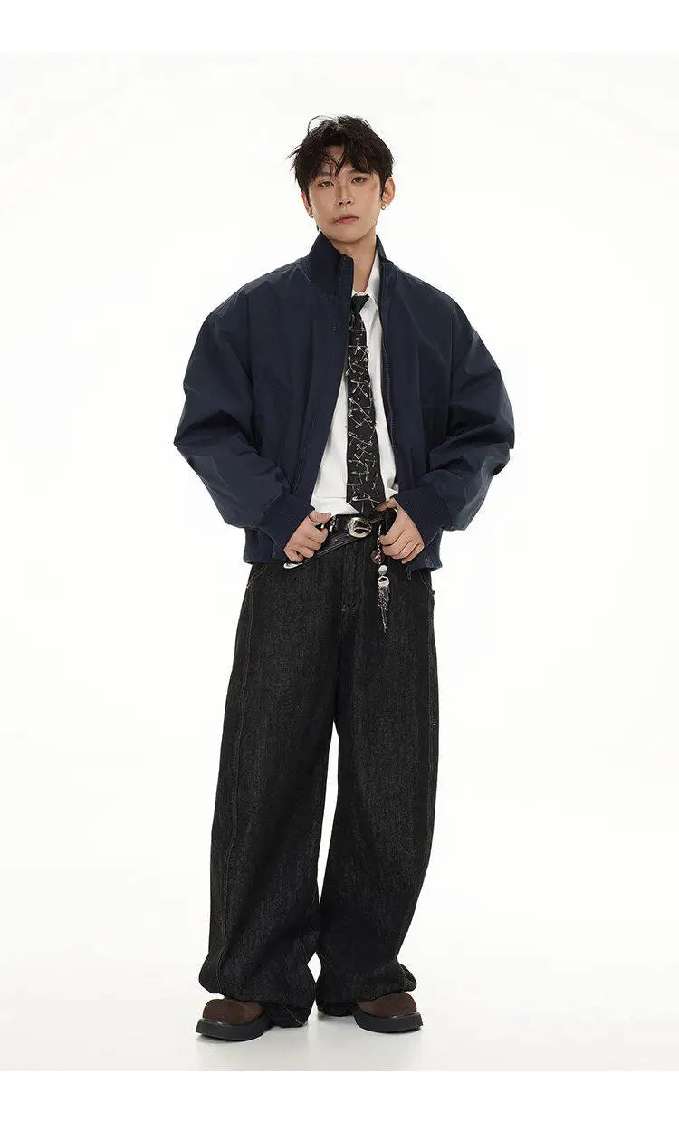 retro baseball outerwear, daily essential, men's streetwear fashion, trendy oversized fit, urban techwear design, modern hip 