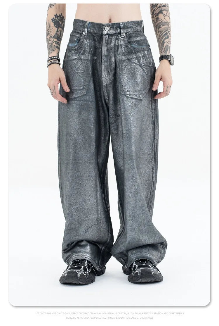 Autumn/winter 2024 loose wash jeans with silver coating