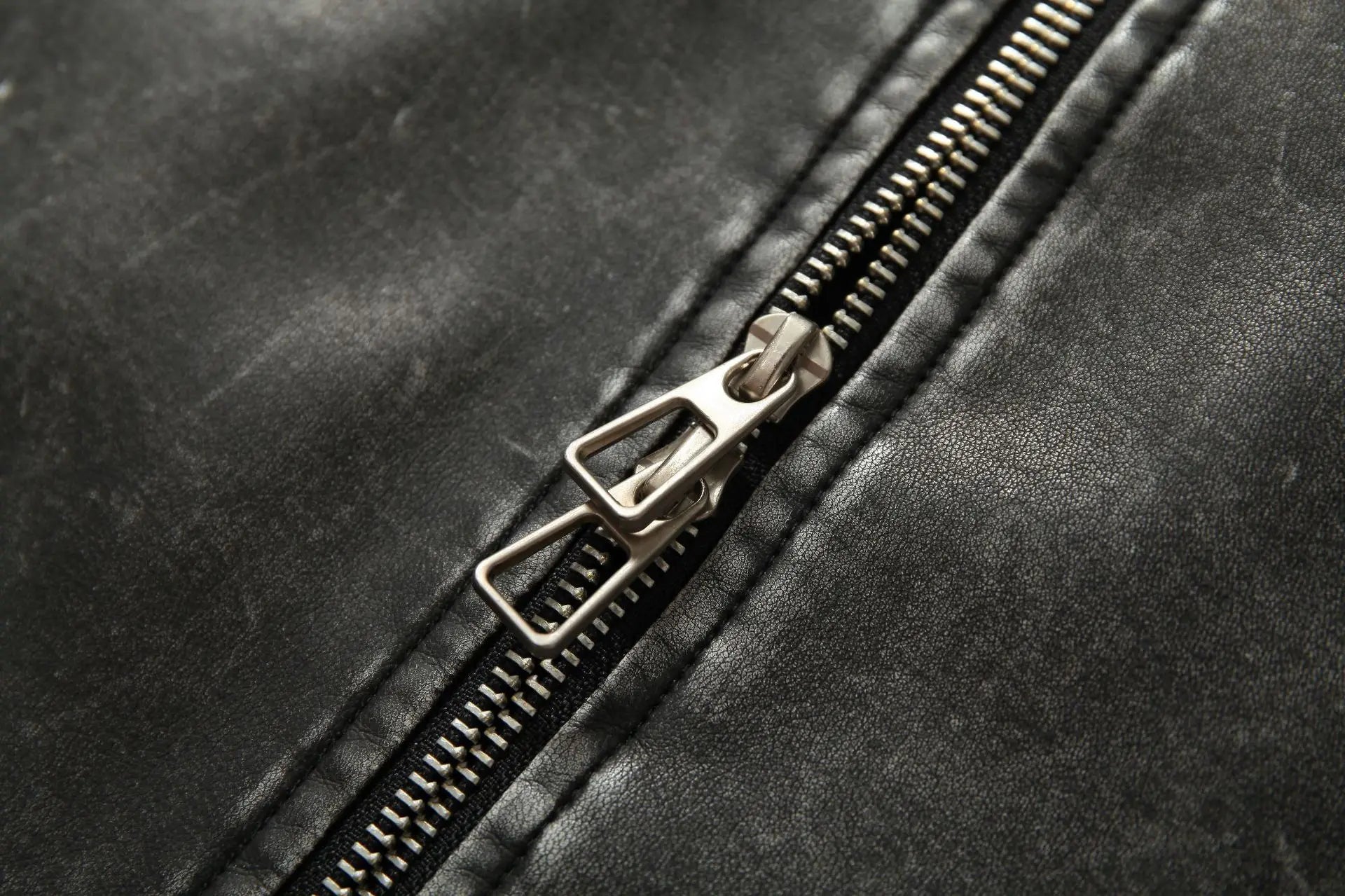 leather panel jacket, streetwear for men, men's streetwear fashion, oversized urban jacket, high quality cold-weather coat