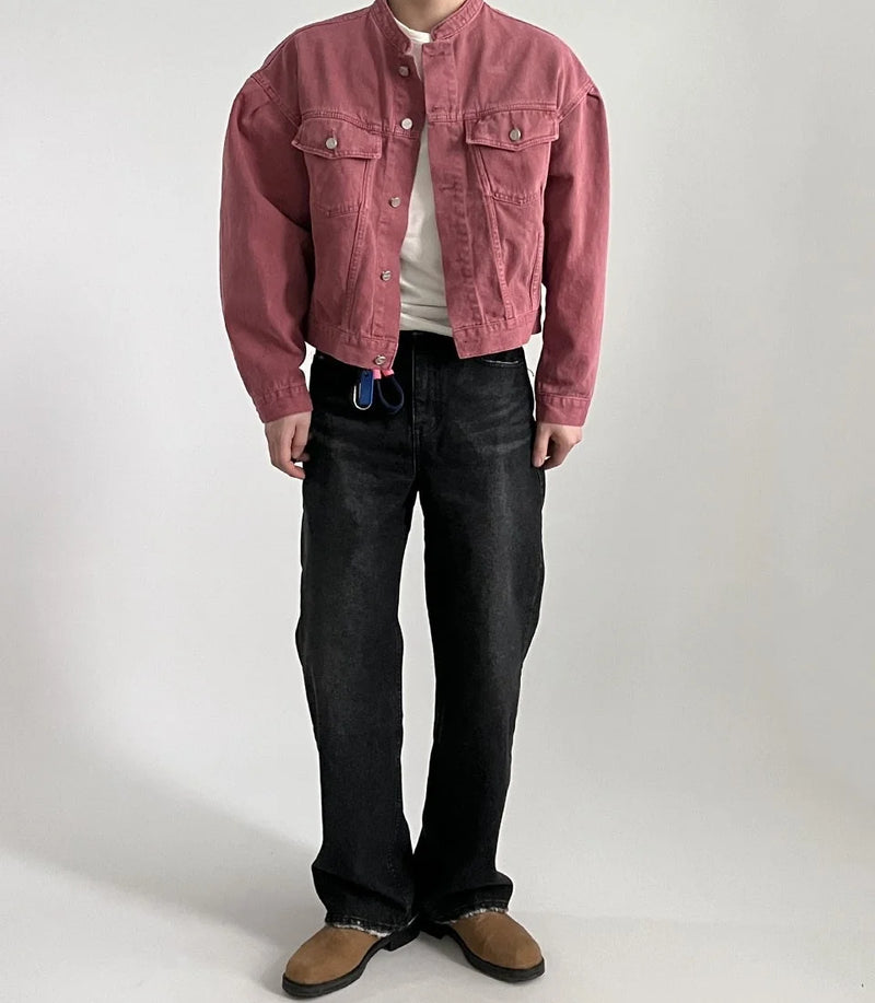 bold street bomber, high-street style, stylish modern outerwear, premium street look, trendsetting streetstyle