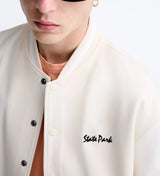 zip-up streetwear coat, 2025 outerwear trend, men's streetwear fashion, oversized urban jacket, high quality cold-weather coa