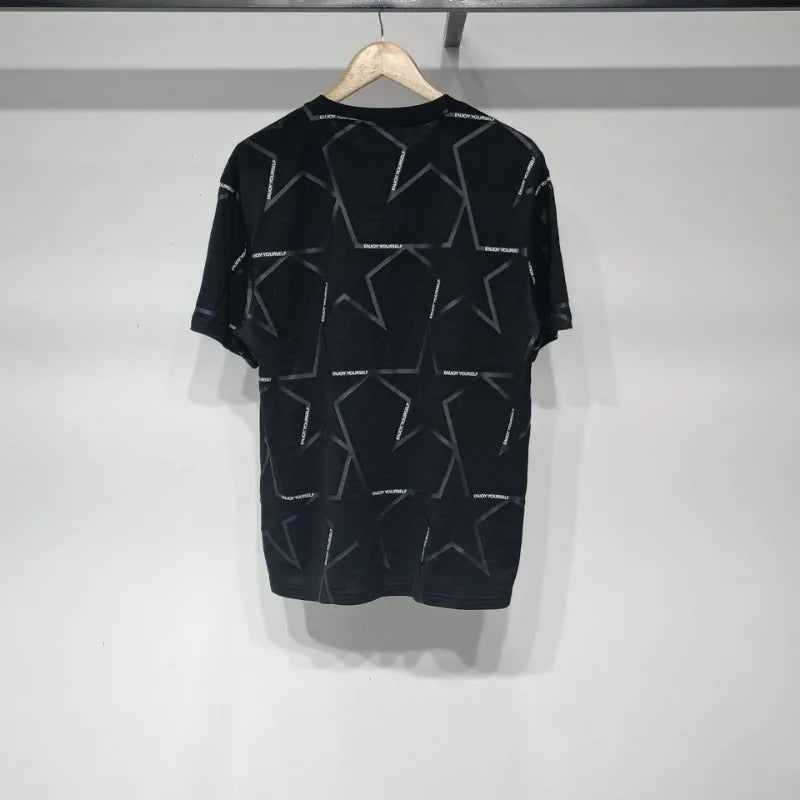 retro graphic hoodie, high-street urban outfit for cozy layering in cold seasons, mens fashion layer for modern streetwear co