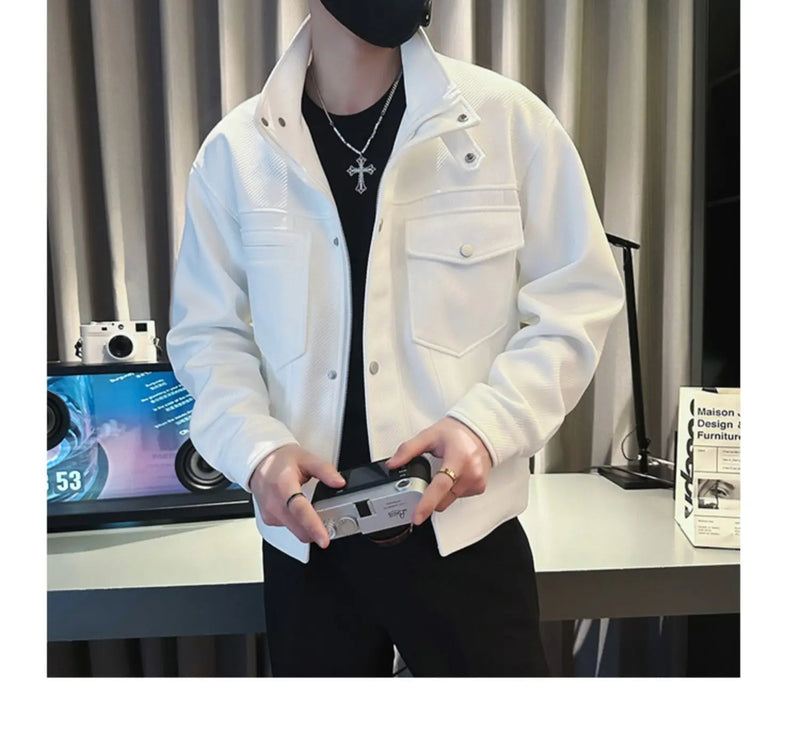 zip-up streetwear coat, 2025 outerwear trend, men's streetwear fashion, oversized urban jacket, high quality cold-weather coa