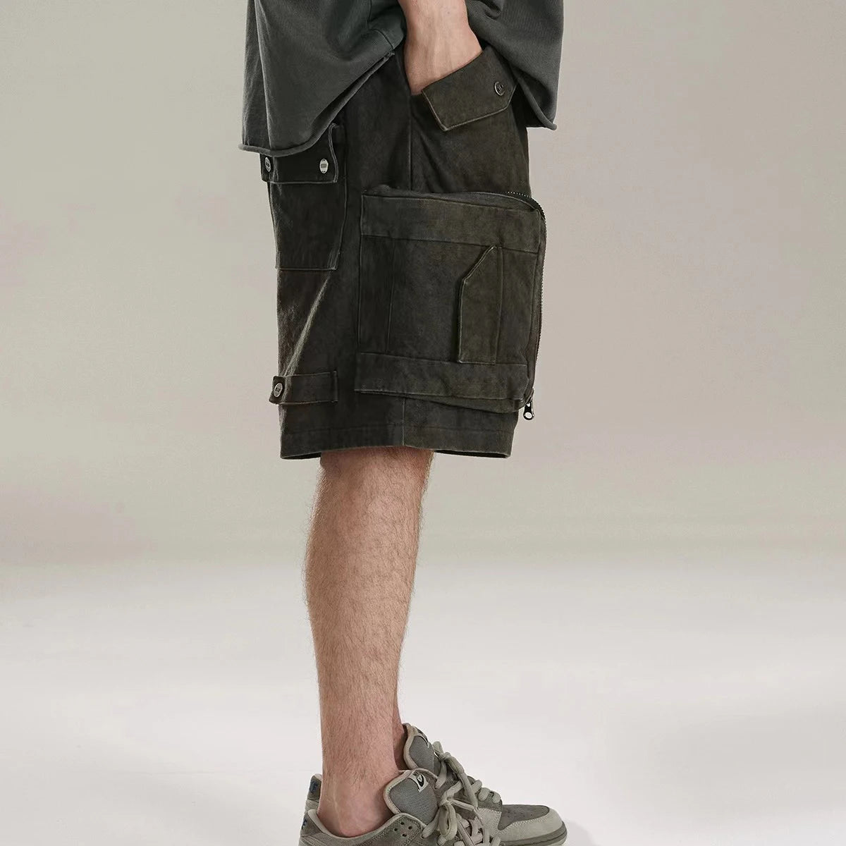 heavy industry tie dyed canvas washed shell shorts for men and women wide leg baggy cargo short oversize loose knee length pants unique cargo style 5608