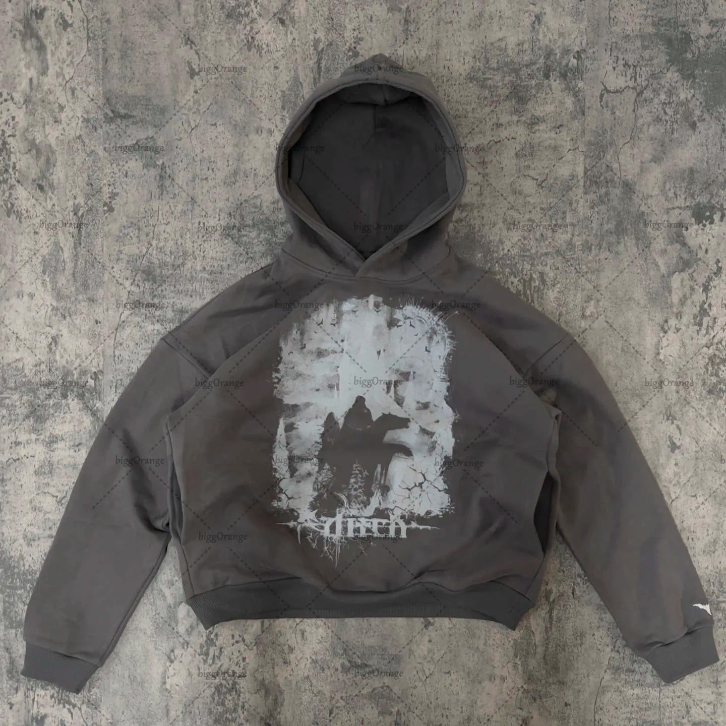 grunge knit sweater with heavyweight fabric, layered urban look for cold weather, street fashion menswear trend for seasonal 