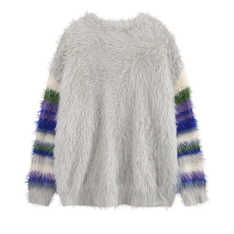 loose fit o-neck sweater, daily wear knit, cozy fashion fit, stylish street outfit, modern aesthetic appeal