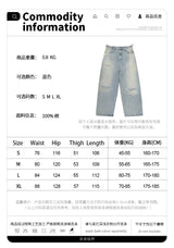 Straight Jeans with torn knees