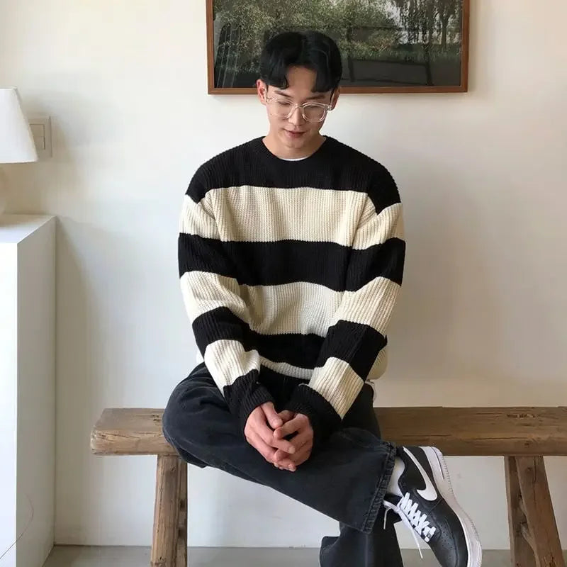 retro graphic hoodie, high-street urban outfit for cozy layering in cold seasons, mens fashion layer for modern streetwear co