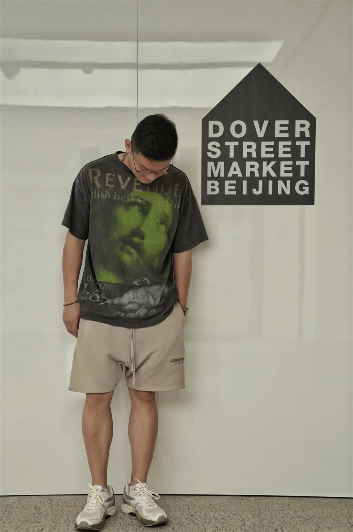 trapwear streetwear top featuring 24ss summer retro vintage portrait quality printing high street distressed t shirt tops