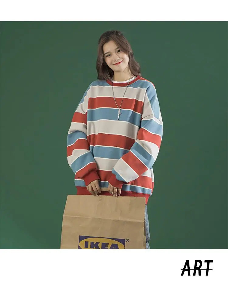 retro graphic hoodie, high-street urban outfit for cozy layering in cold seasons, mens fashion layer for modern streetwear co