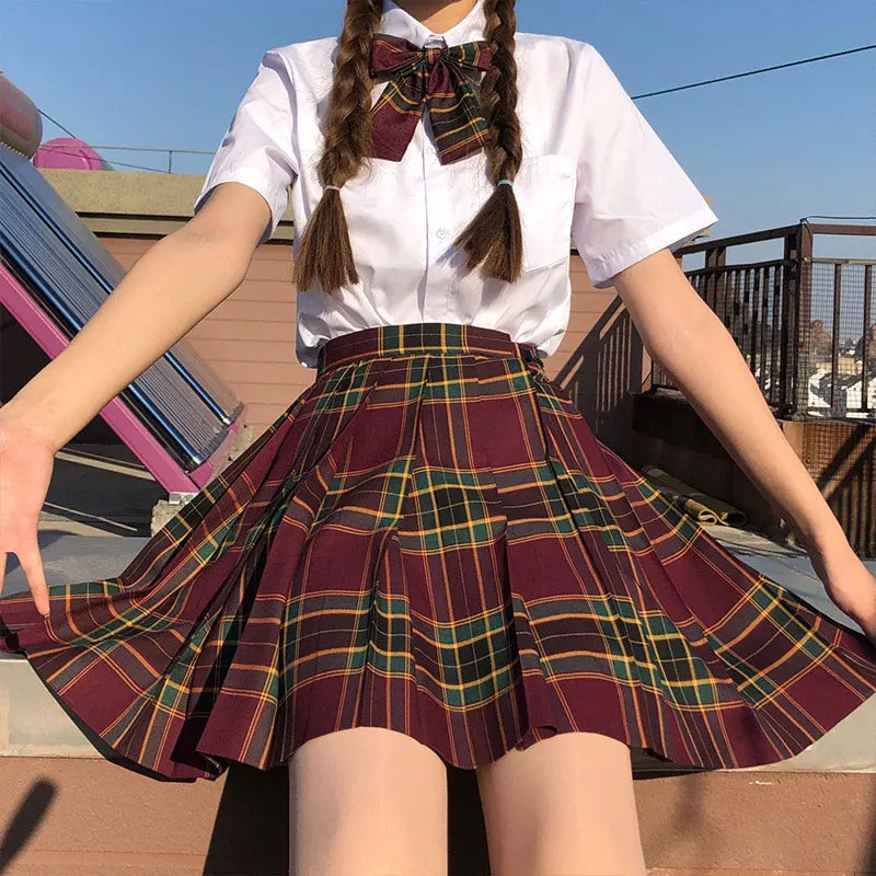 Jk Uniforms Gyaru School Uniform for Girl Student Pleated Skirt Uniform Set Women Short Sleeve Bow Tie Seifuku Japanese Style