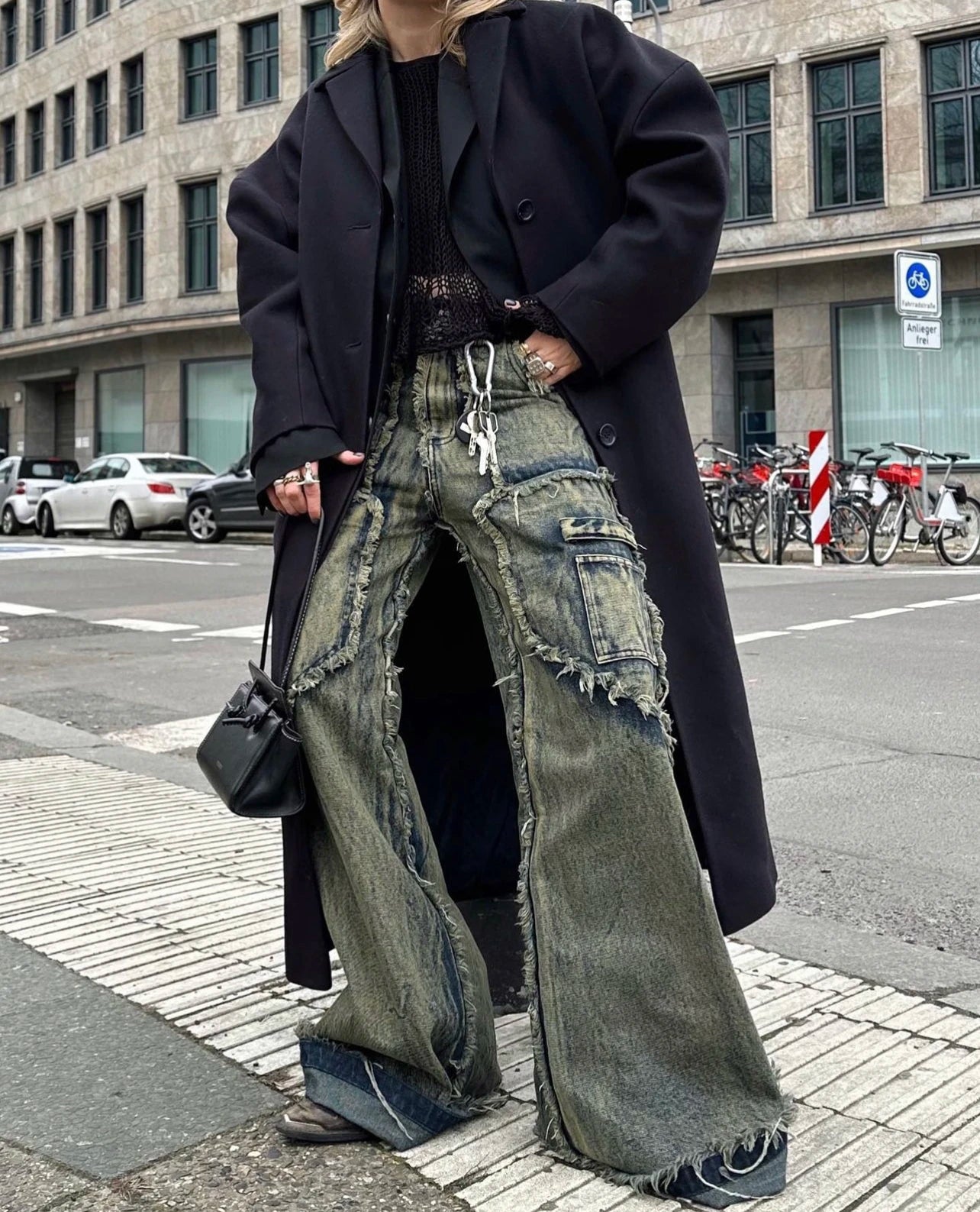 streetwear heavy craft washed distressed faded jeans flare slim straight tassel jeans for men and women raw edge denim pants unique jeans style 663