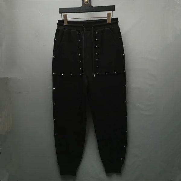 high new novelty luxury men 2022 classic full metal rivets pockets comfortable cotton parkour sweat casual pants sweatpants d50 sporty tapered joggers