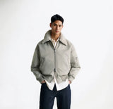 retro baseball varsity, layering staple, stylish modern outerwear, premium street look, trendsetting streetstyle