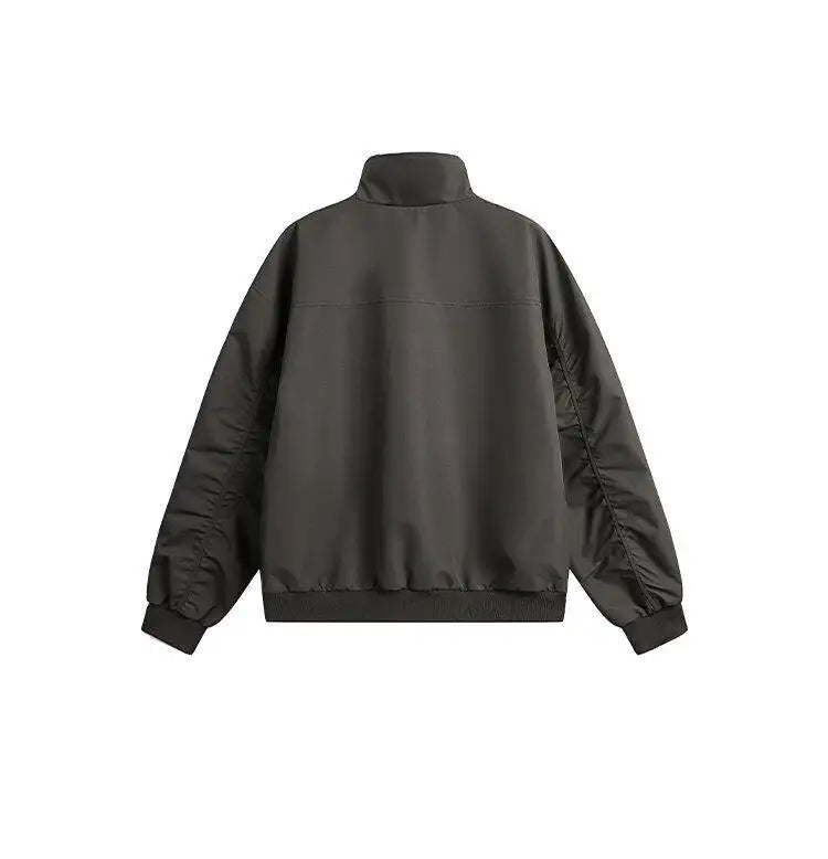 retro baseball outerwear, daily essential, men's streetwear fashion, trendy oversized fit, urban techwear design, modern hip 