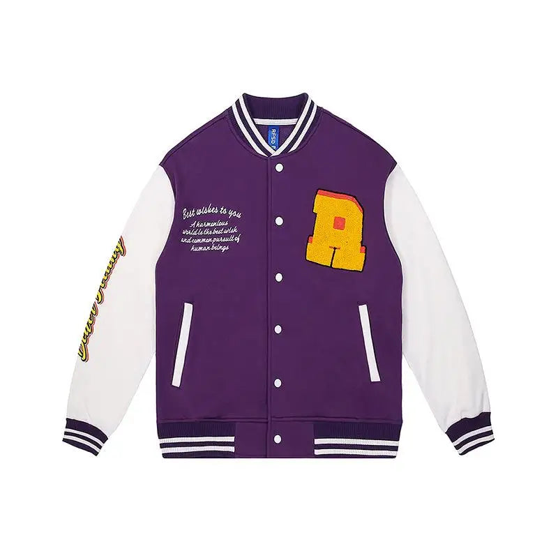 retro baseball varsity, layering staple, stylish modern outerwear, premium street look, trendsetting streetstyle