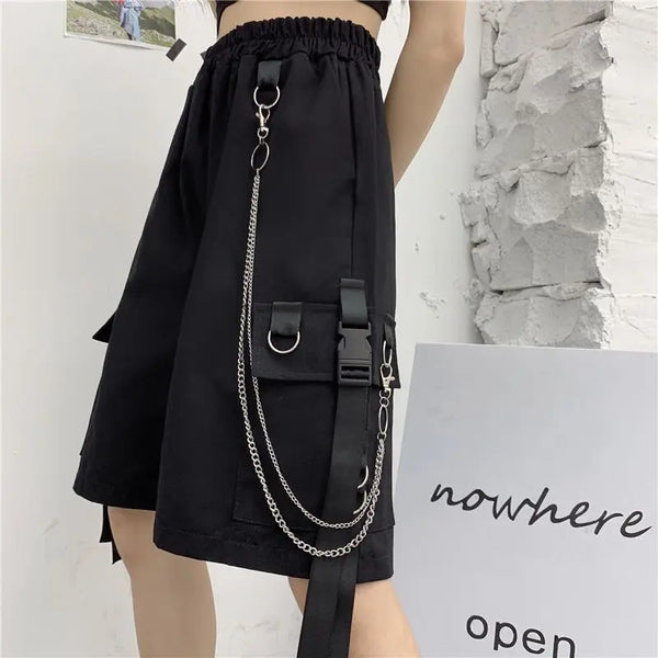 streetwear 2023 new womens summer shorts casual ribbons black cargo shorts for girls knee length pants with chain combat utility trousers