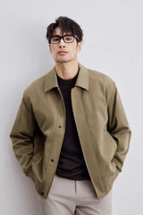 grunge oversized outerwear, photo-ready streetwear, men's streetwear fashion, oversized urban jacket, high quality cold-weath