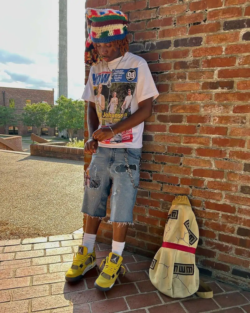 Vaporcore Tee – Static Flame Emoji Graphic Y2K Streetwear