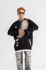 grunge pullover streetwear, modern knitwear, cozy fashion fit, stylish street outfit, modern aesthetic appeal