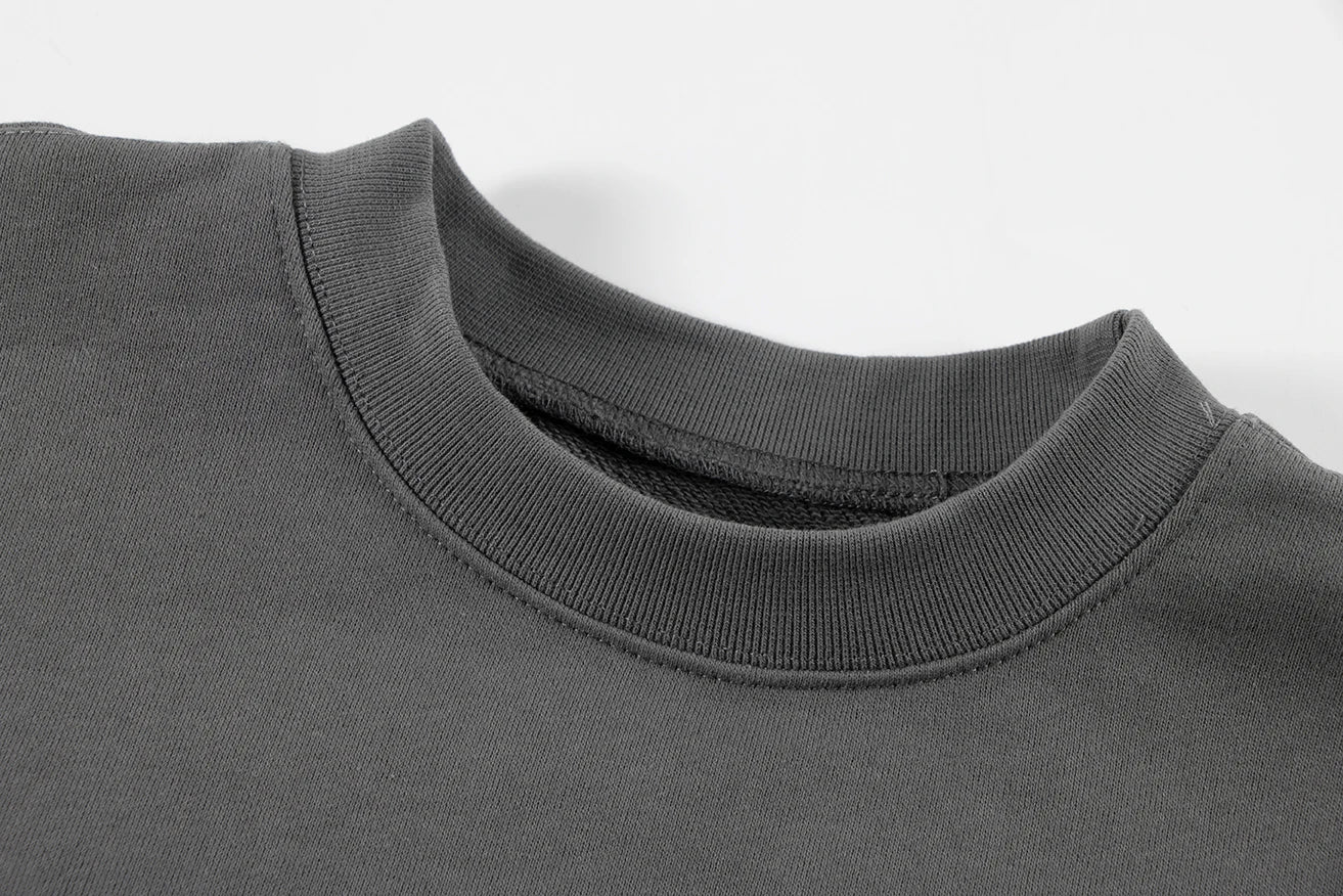 minimalist street knit, unisex streetwear, cozy fashion fit, stylish street outfit, modern aesthetic appeal