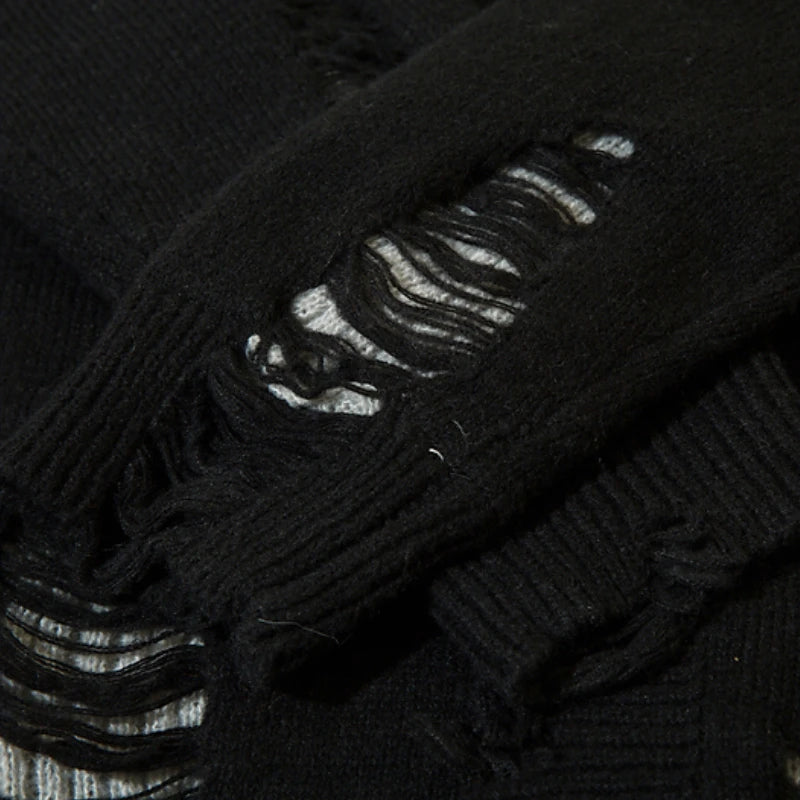 loose fit o-neck sweater, daily wear knit, cozy fashion fit, stylish street outfit, modern aesthetic appeal