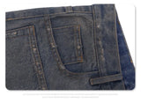 Cut Jeans with a mud-dye knife