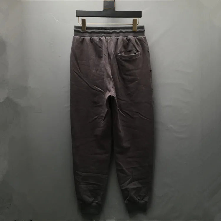 high new novelty luxury men 2022 classic full metal rivets pockets comfortable cotton parkour sweat casual pants sweatpants d50 unique joggers style 4407