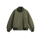 retro baseball outerwear, daily essential, men's streetwear fashion, trendy oversized fit, urban techwear design, modern hip 