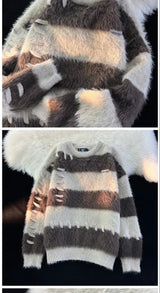 grunge knit sweater with heavyweight fabric, layered urban look for cold weather, street fashion menswear trend for seasonal 