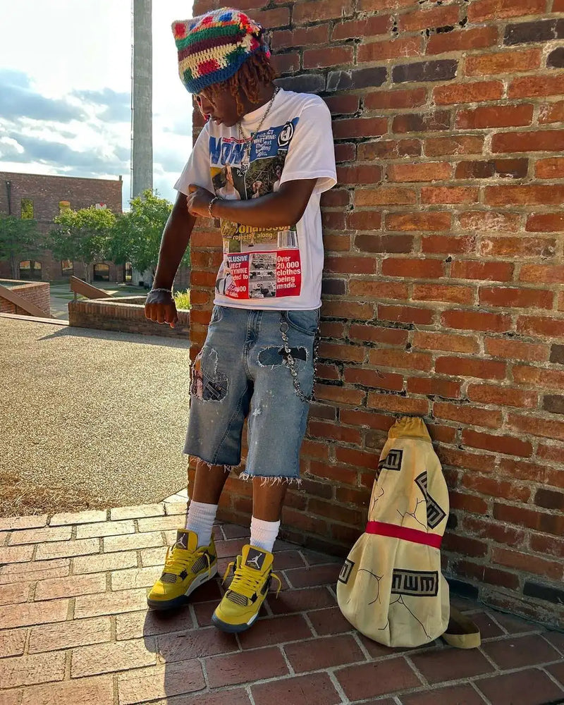 Vaporcore Tee – Static Flame Emoji Graphic Y2K Streetwear