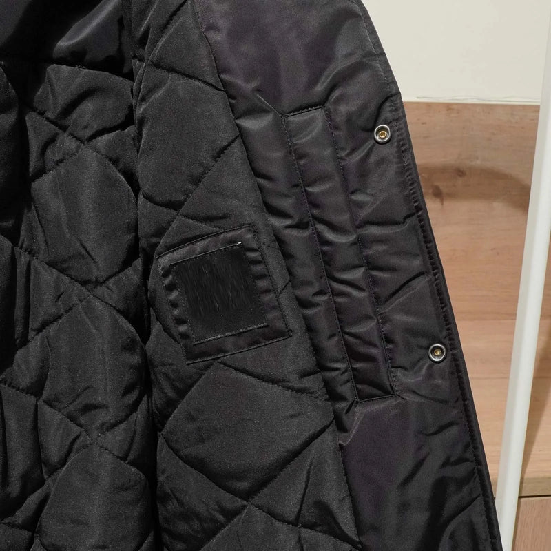 Minimalist Zip-Up Street Jacket Urban Fashion Essential