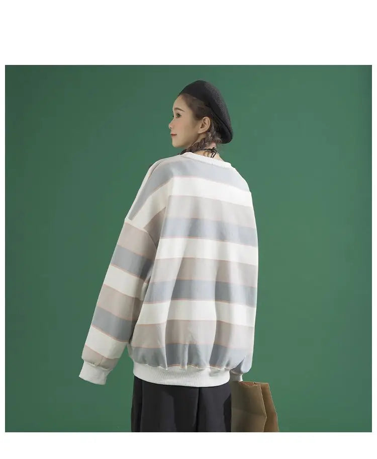 oversized flame knit top, unisex streetwear inspired by 2025 fashion trends, mens fashion layer for modern streetwear collect