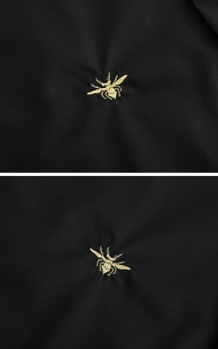 New 2021 luxury Men Classic Embroidered bee spide Fashion Cotton Casual Shirts Shirt high quality Pocket Short sleeves A50
