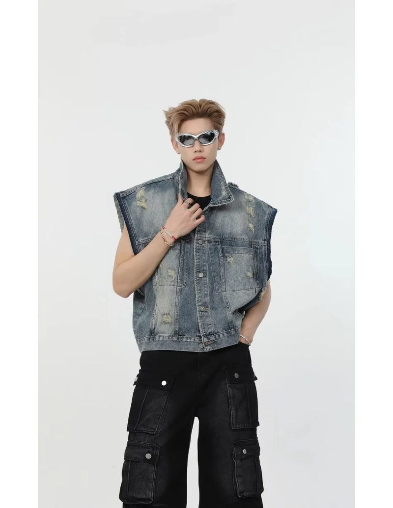 retro baseball bomber, cold season style, for men, fall streetwear outfit, oversized style, layered fashion, modern aesthetic