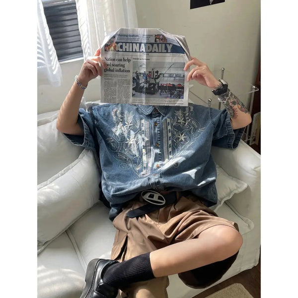 Retro embroidered denim shirts for men and women in summer loose Hong Kong style distressed short-sleeved Polo collar couple top