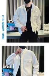 retro baseball varsity, layering staple, stylish modern outerwear, premium street look, trendsetting streetstyle