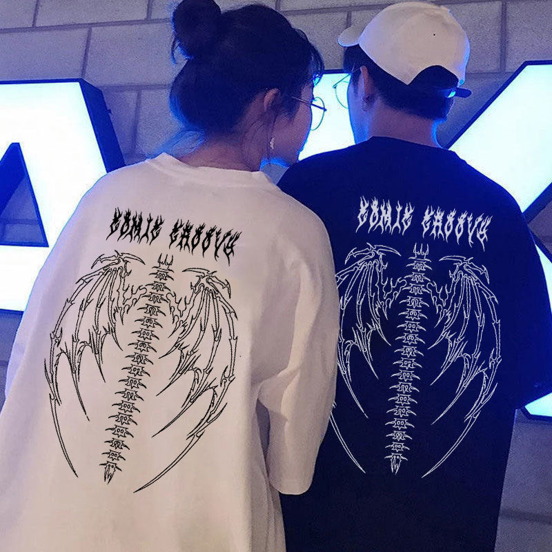 "Gothic Wings" Graphic Unisex Streetwear Women Men Y2K T-Shirt