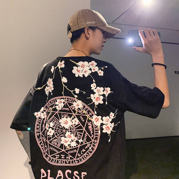 "Uprising" Graphic Unisex Streetwear Vintage Women Men Y2K T-Shirt