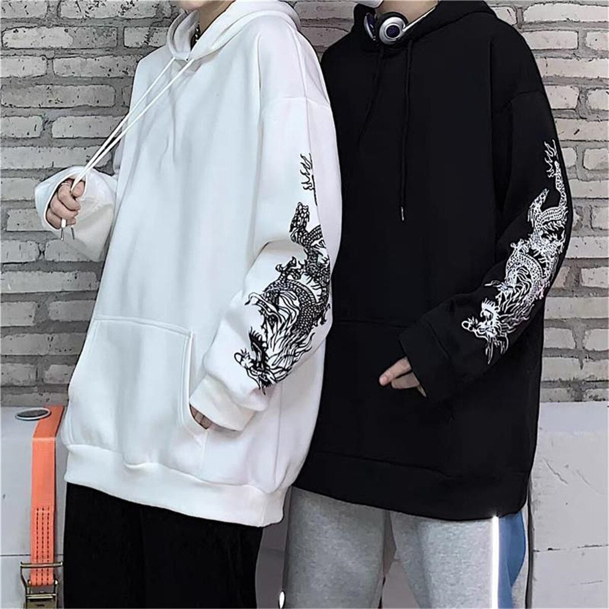 "Keep It Tight" Graphic Unisex Streetwear Vintage Women Men Y2K Hoodie