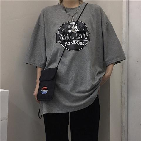 "Dancing In The Moonlight" Graphic Unisex Streetwear Vintage Women Men Y2K T-Shirt