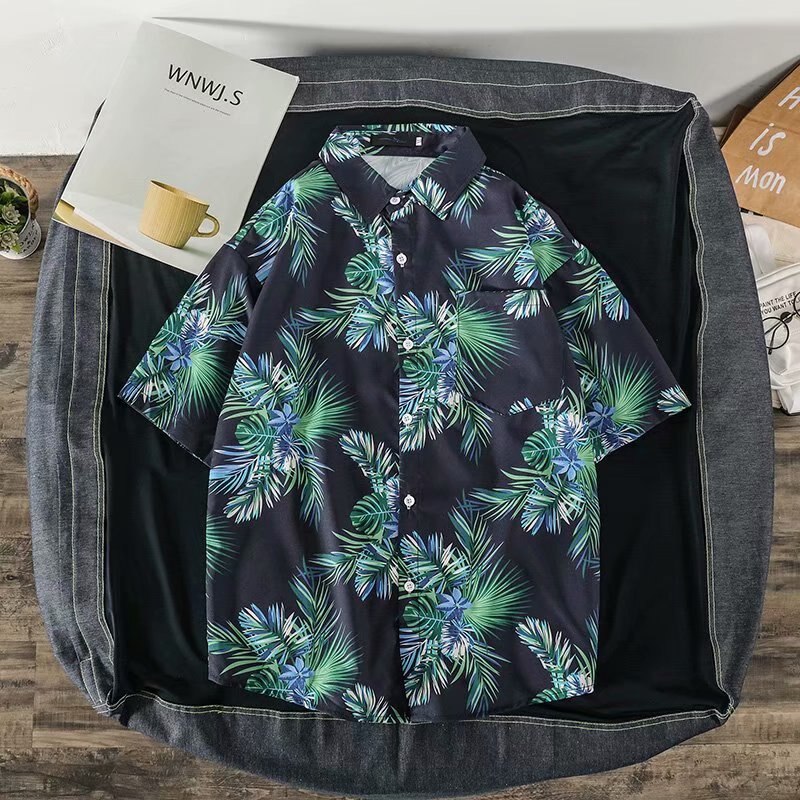 "Green Garden" Graphic Unisex Streetwear Women Men Y2K T-Shirt