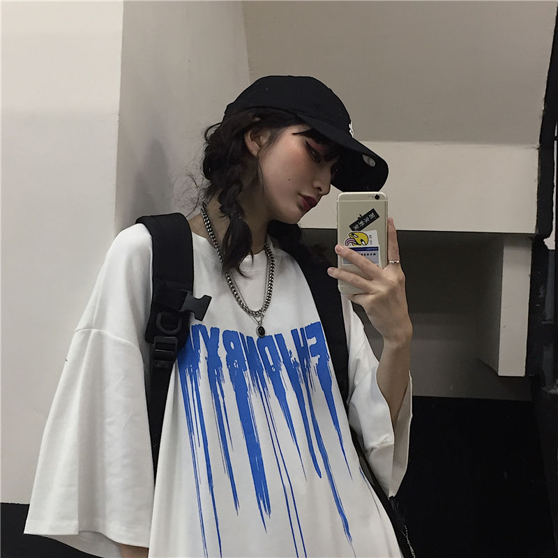 "Little Drip" Graphic Unisex Streetwear Vintage Women Men Y2K T-Shirt