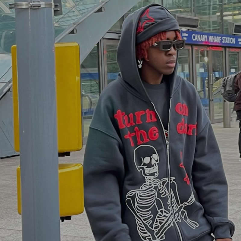 "Skelter" Zip Up Graphic Unisex Streetwear Vintage Women Men Y2K Hoodie