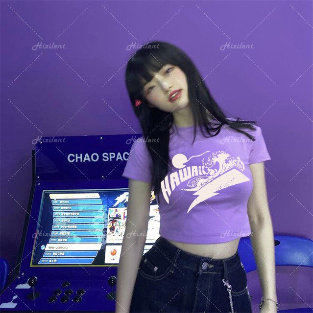 "Red Waves" Graphic Unisex Streetwear Vintage Women Men Y2K T-Shirt
